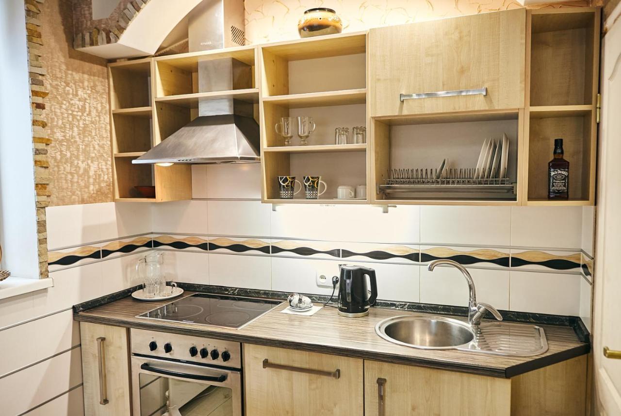 Center Сozy Apartment Виниця Екстериор снимка